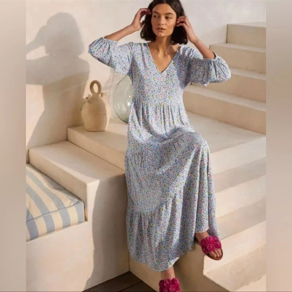 Boden Dresses & Skirts - Boden Blue Floral Maxi Dress